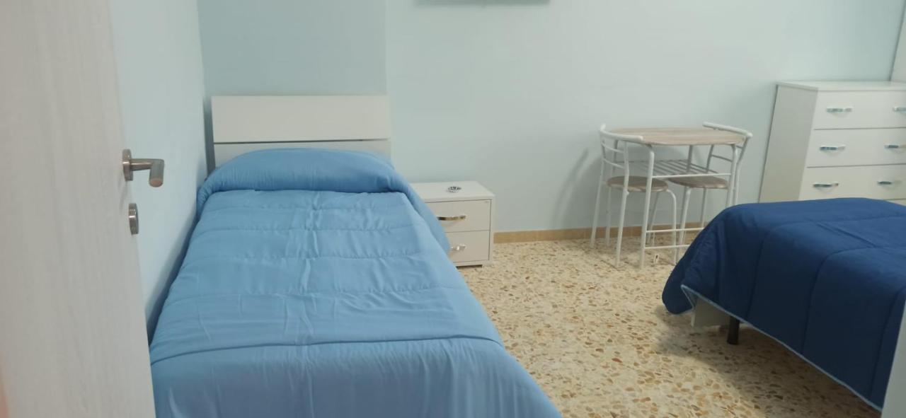 Diana Bed & Breakfast Napoli Bagian luar foto