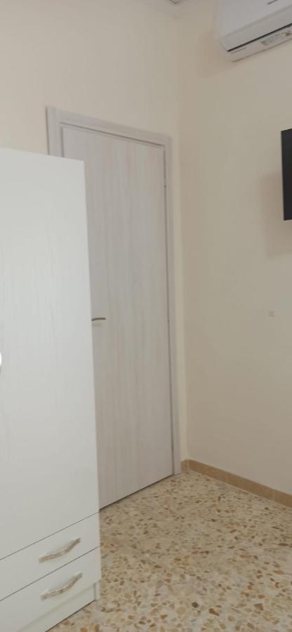 Diana Bed & Breakfast Napoli Bagian luar foto